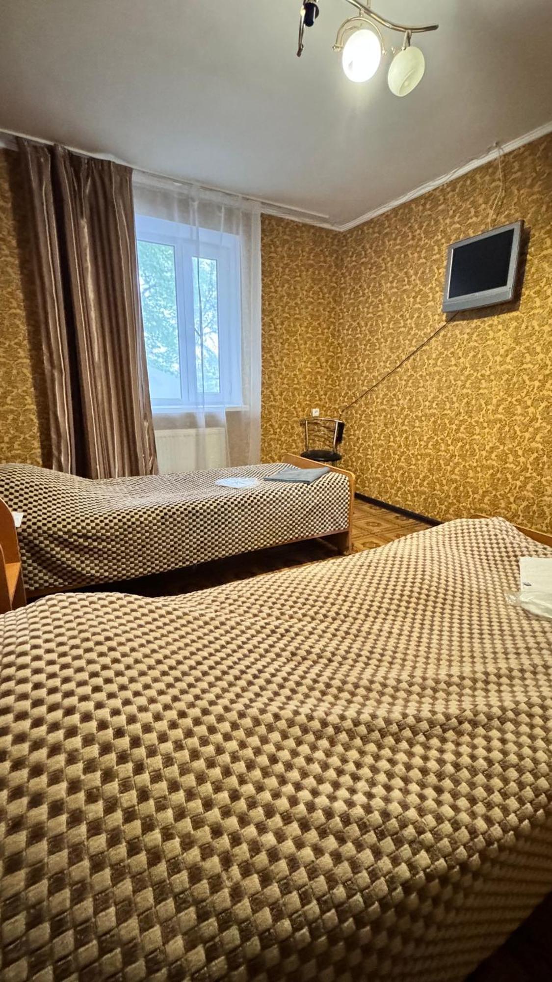 Золотий Дракон Hotel Haisyn Exterior photo